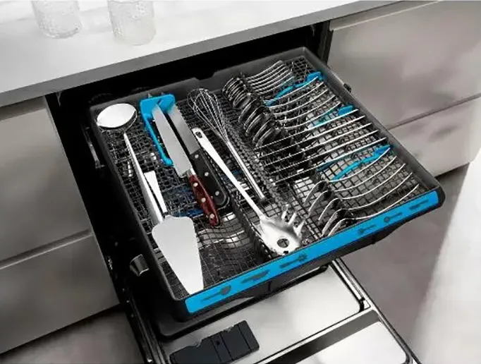 Посудомоечная машина Electrolux EES48200L — фото 8