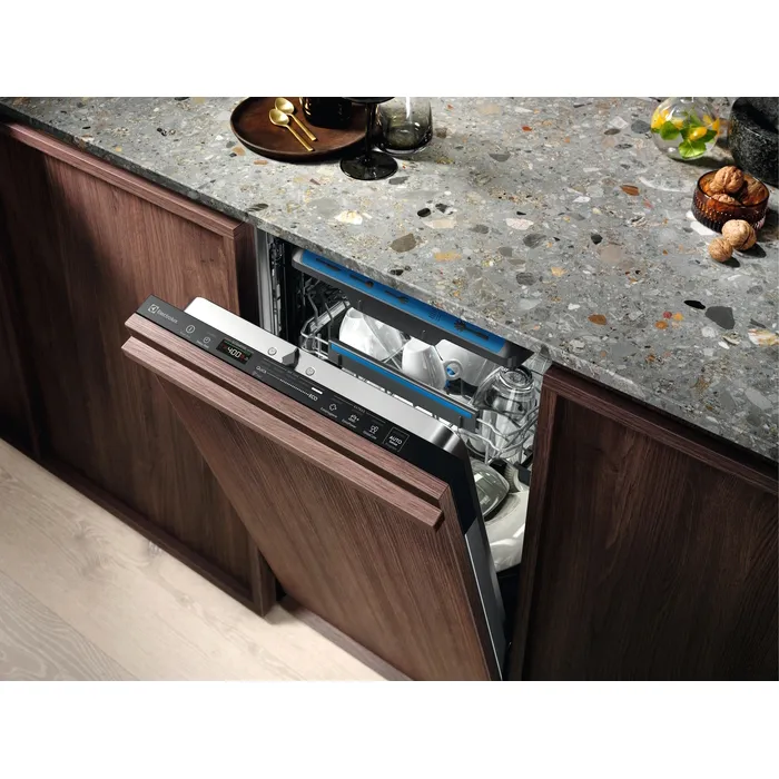 Посудомоечная машина Electrolux KEMB3301L — фото 8