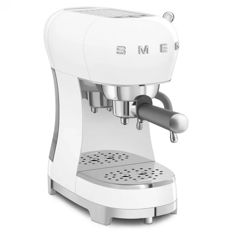 Кофемашина SMEG ECF02WHEU — фото 3