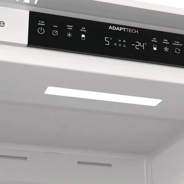 Холодильник Gorenje NRKI517142 — фото 8
