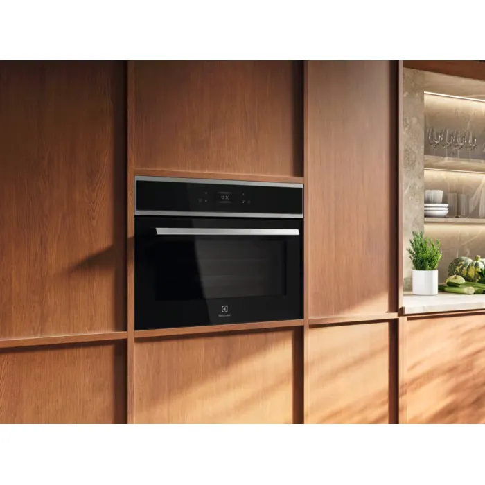Микроволновая печь Electrolux EVM8E09X — фото 6