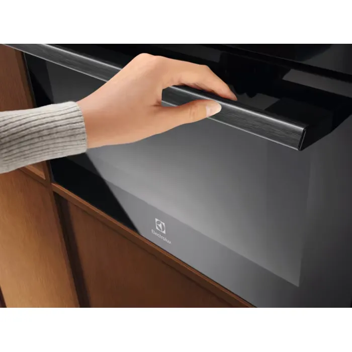 Духовой шкаф Electrolux LVL8E09Z — фото 6