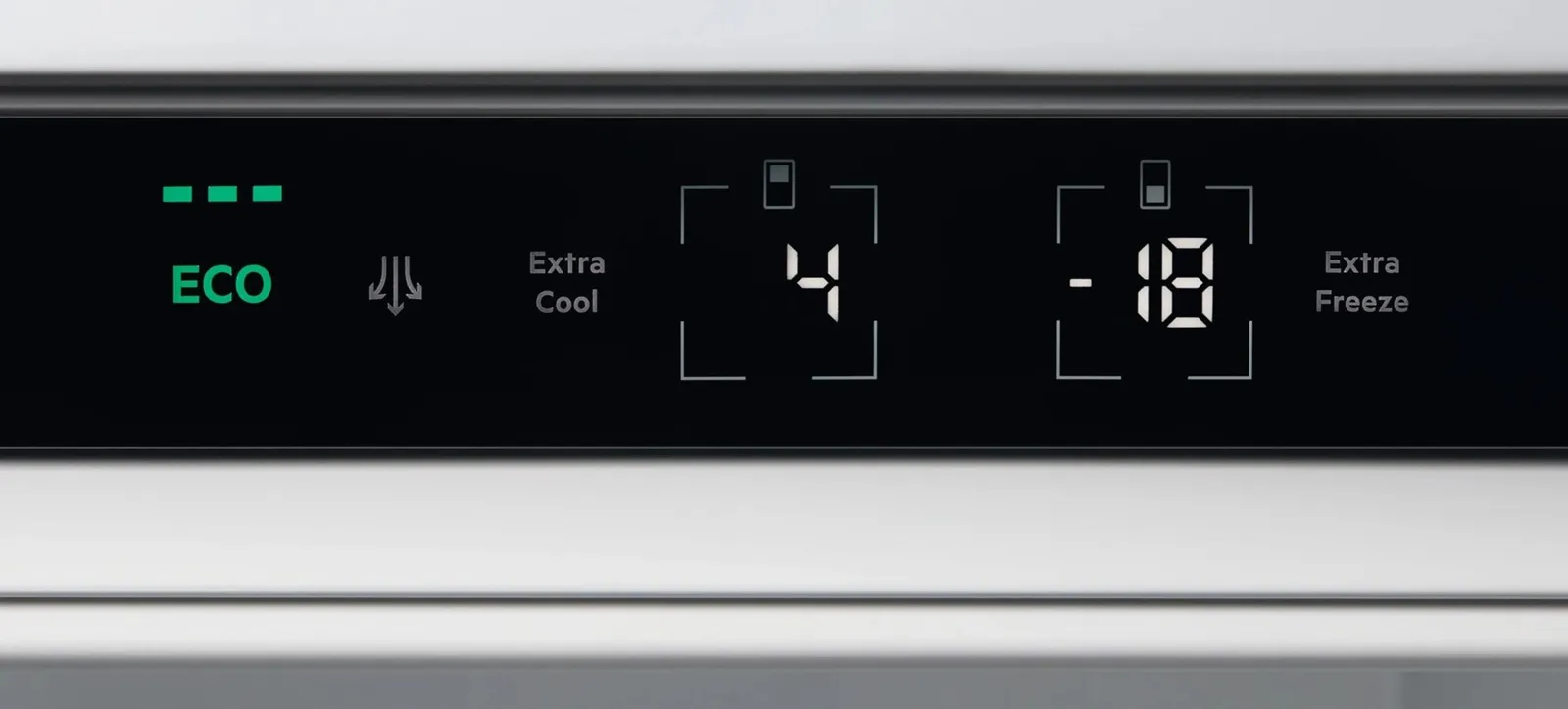 Холодильник Electrolux E7TNGE18S — фото 3