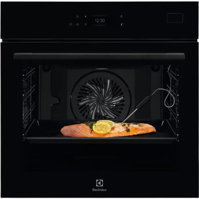 Духовой шкаф Electrolux COB8S39WZ